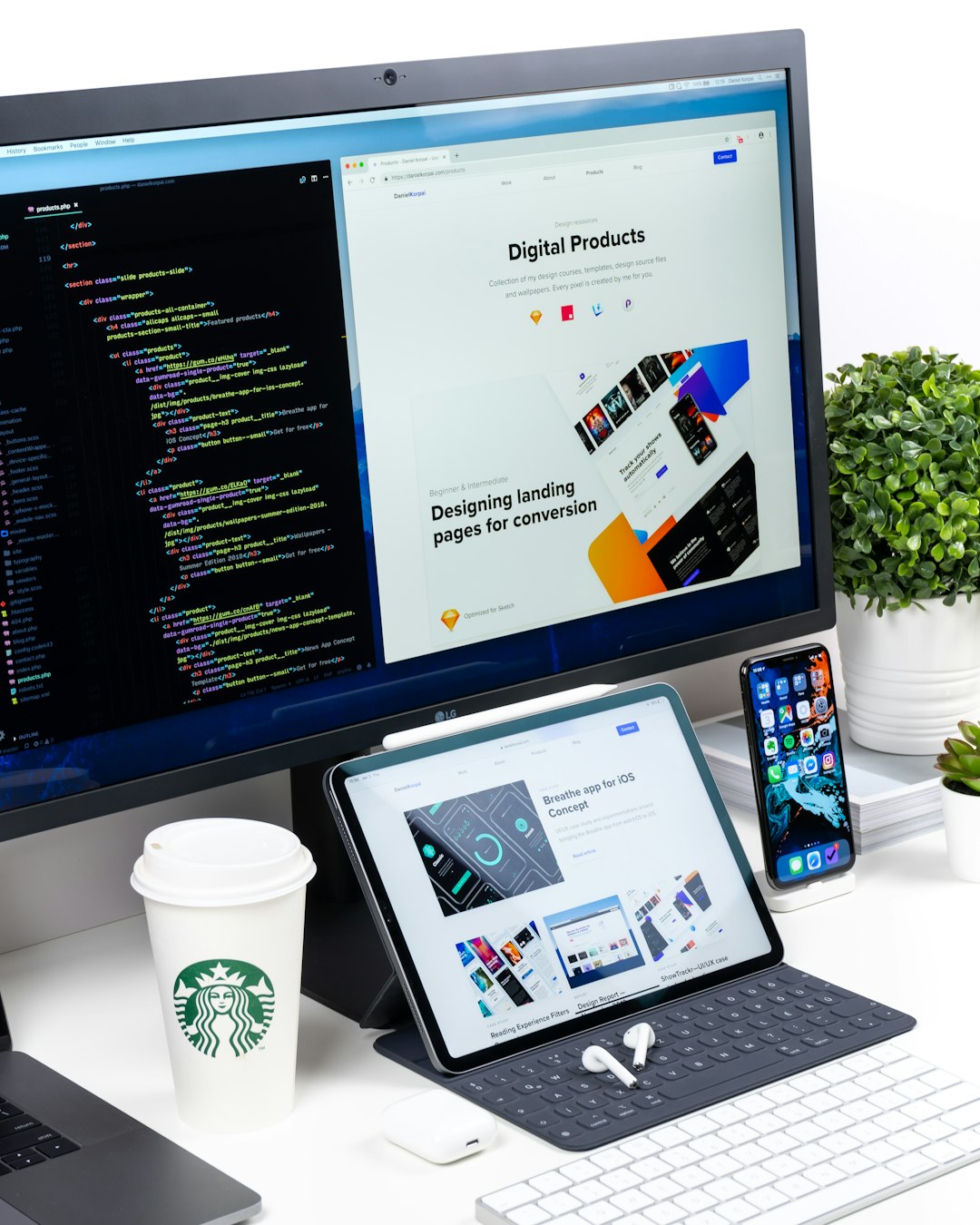 team-01 turned-on-monitor-displaying-digital-products-pkrnxegurgm